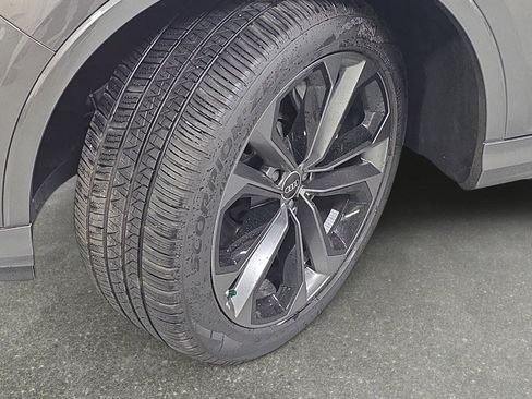 Used 2025 Audi Q7 3.0T Premium Plus image 31