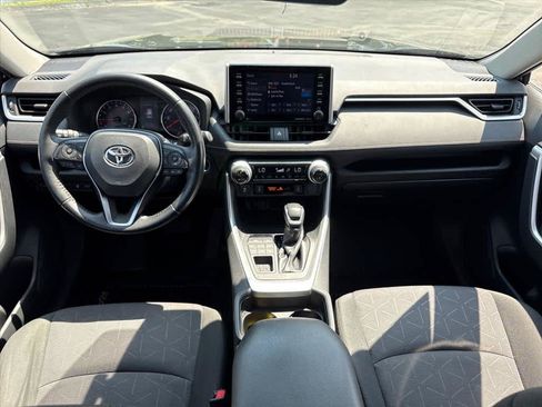 Used 2019 Toyota RAV4 XLE w/ Convenience Package AWD/4WD image 11
