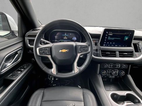 Used 2023 Chevrolet Tahoe LT w/ Luxury Package RWD image 7