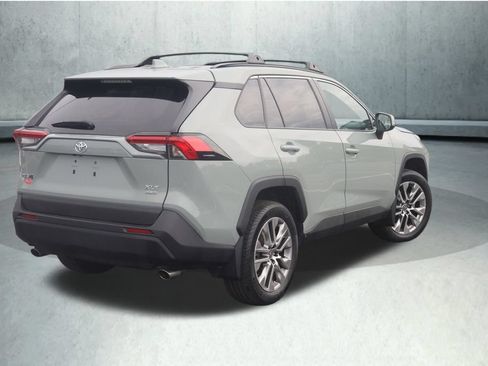 Certified 2023 Toyota RAV4 XLE Premium AWD/4WD image 15