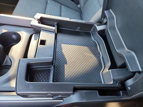 New 2026 RAM 1500 Lone Star w/ Night Edition image 27