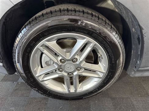 Used 2019 Hyundai Kona SE AWD/4WD image 30