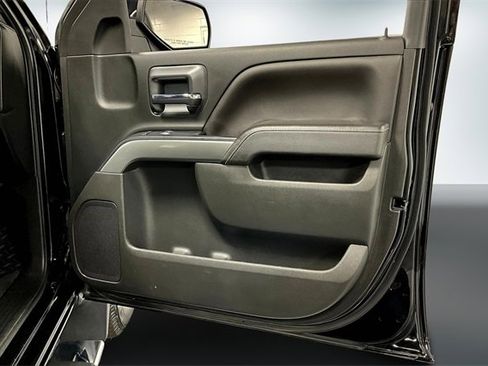 Used 2018 Chevrolet Silverado 1500 LT w/ All Star Edition image 26