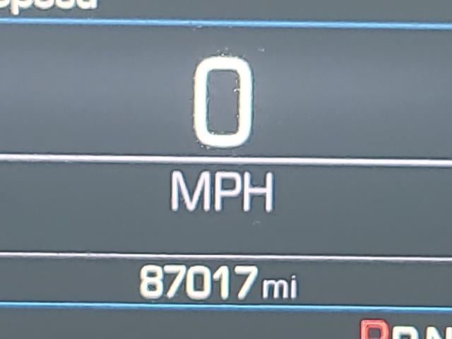 Used 2019 Chevrolet Equinox LT FWD image 12