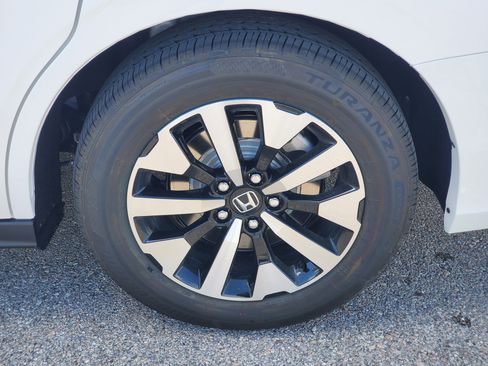 New 2026 Honda Odyssey EX-L image 12