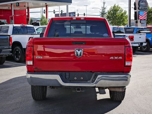 Used 2017 RAM 1500 Classic SLT image 8