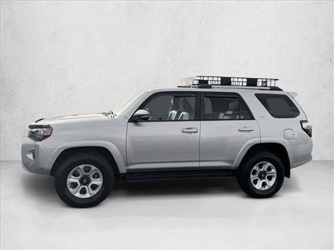 Certified 2023 Toyota 4Runner SR5 Premium AWD/4WD image 4