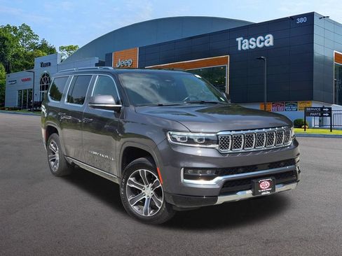 Used 2022 Jeep Grand Wagoneer Series I AWD/4WD image 1