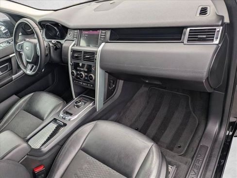 Used 2019 Land Rover Discovery Sport SE AWD/4WD image 20