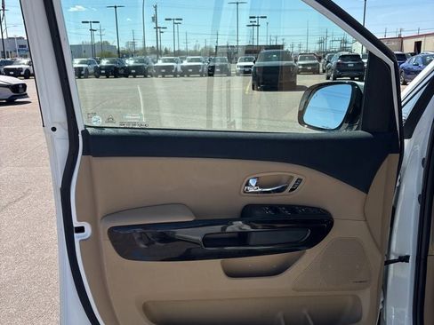 Used 2019 Kia Sedona SX FWD image 10