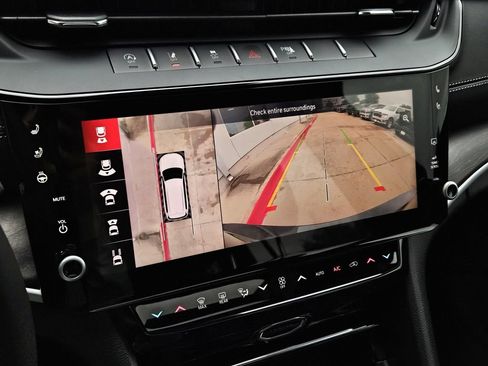 New 2026 Jeep Grand Cherokee L Limited AWD/4WD image 18