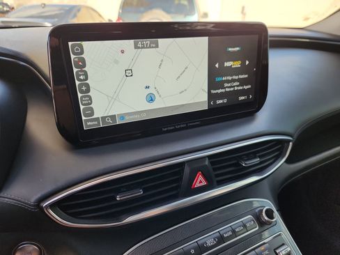 Used 2022 Hyundai Santa Fe SEL w/ Convenience + Premium Package image 22