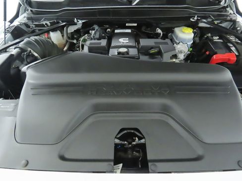 Used 2024 RAM 3500 Limited image 30