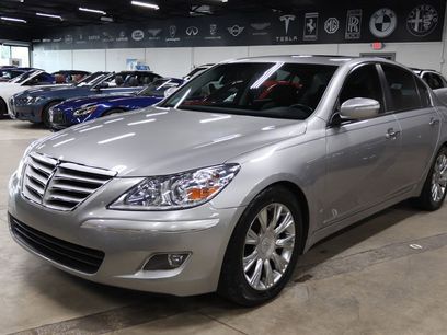 Used 2010 Hyundai Genesis 3.8 w/ Premium Navigation Pkg 3