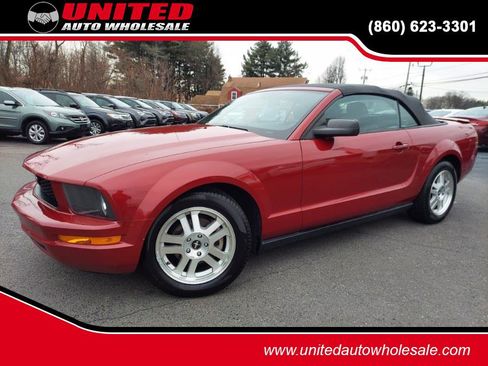 Used 2008 Ford Mustang Premium image 1