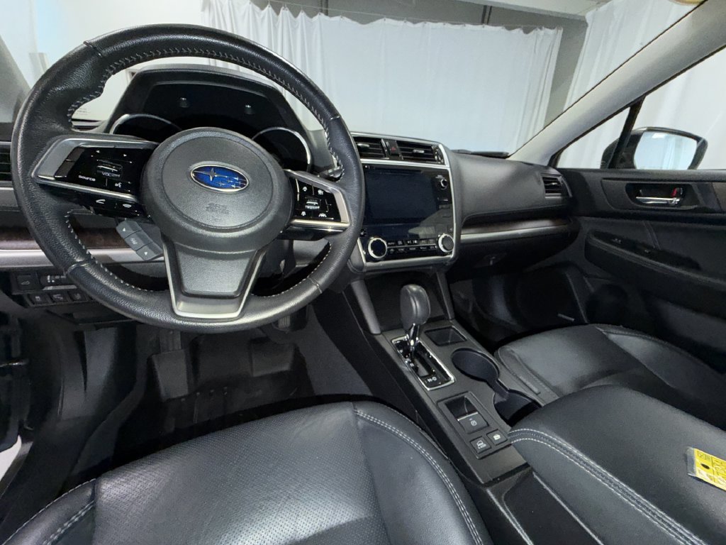 Used 2019 Subaru Outback 2.5i Limited AWD/4WD image 12