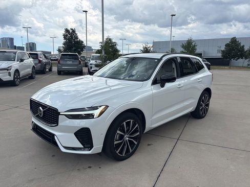 Used 2024 Volvo XC60 B5 Plus w/ Protection Package Premier AWD/4WD image 1