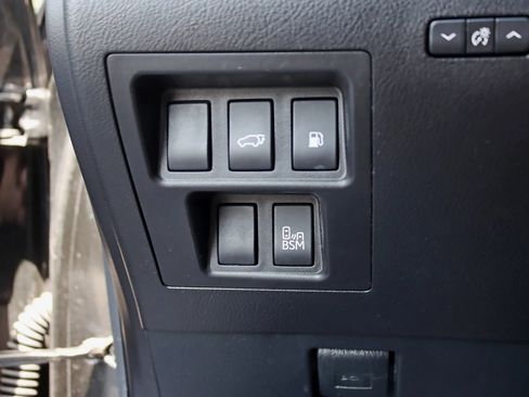 Used 2013 Lexus RX 350 AWD w/ Navigation Pkg image 18