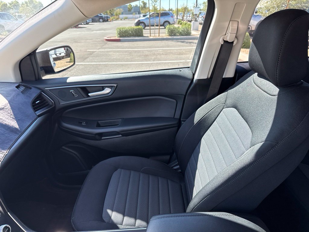 Used 2023 Ford Edge SE AWD/4WD image 14