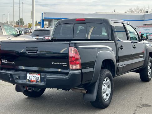 Used 2013 Toyota Tacoma PreRunner w/ Convenience Pkg image 2