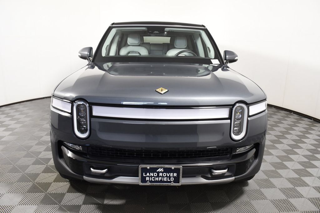 Used 2024 Rivian R1S Adventure Quad AWD/4WD image 10