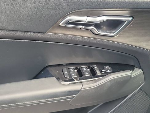 Used 2023 Kia Sportage X-Line AWD/4WD image 21