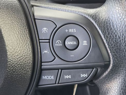 Used 2026 Toyota Corolla LE FWD image 21