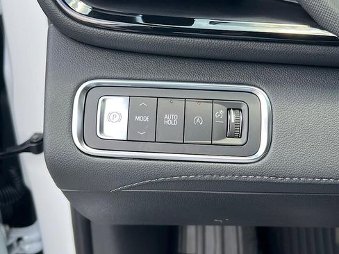 New 2025 Buick Enclave Sport Touring w/ Power Package image 19