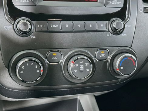 Used 2018 Kia Forte LX FWD image 21
