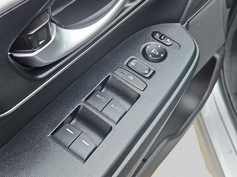 Certified 2018 Honda CR-V EX-L image 27