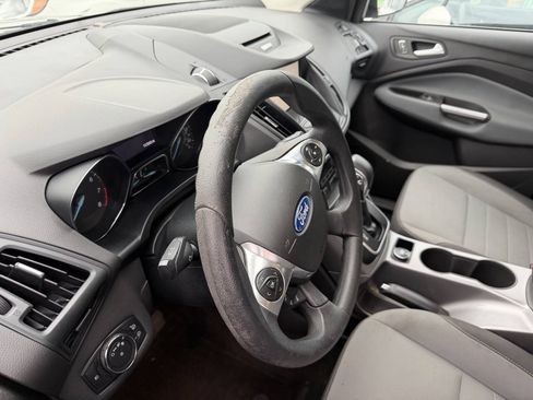 Used 2013 Ford Escape SE AWD/4WD image 16