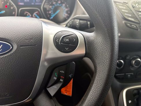 Used 2013 Ford Escape SE AWD/4WD image 15