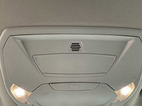 Used 2018 Ford Escape SE image 34