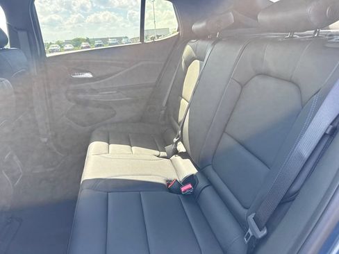 New 2026 Buick Envista Sport Touring w/ Convenience I Package FWD image 32