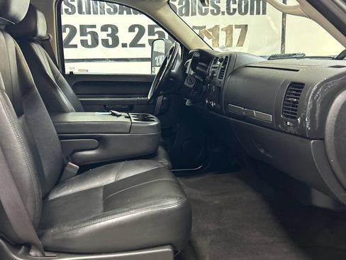 Used 2012 GMC Sierra 2500 SLE w/ SLE Preferred Package AWD/4WD image 13