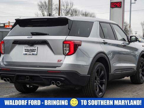 Used 2022 Ford Explorer ST w/ Equipment Group 401A image 4
