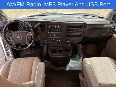 Used 2020 GMC Savana 2500 Extended w/ Driver Convenience Package RWD image 2