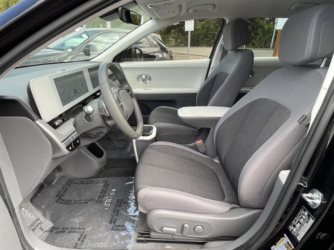 Certified 2024 Hyundai Ioniq 5 SEL RWD image 11