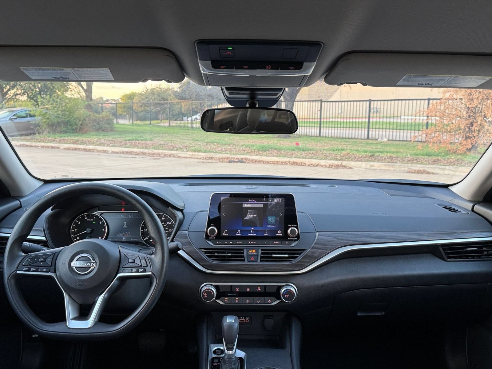 Used 2026 Nissan Altima 2.5 SV FWD image 32