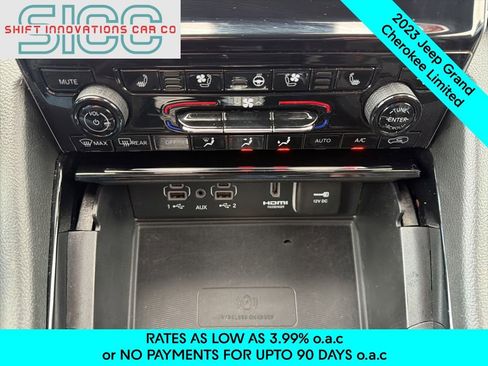 Used 2023 Jeep Grand Cherokee Limited w/ Luxury Tech Group II AWD/4WD image 19