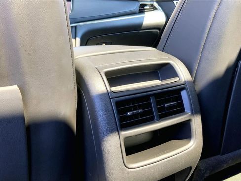 Used 2022 Cadillac XT5 Premium Luxury w/ LPO, ONYX Package AWD/4WD image 35