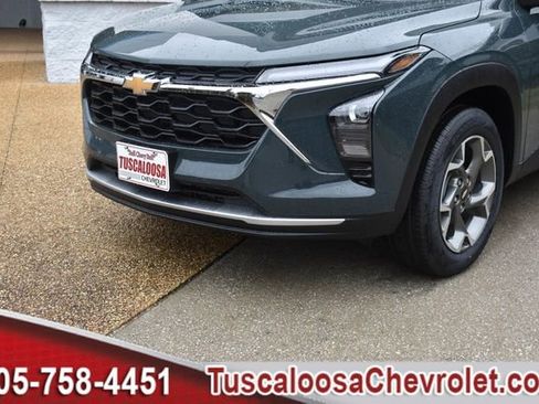 New 2026 Chevrolet Trax LT w/ Driver Confidence Package image 31
