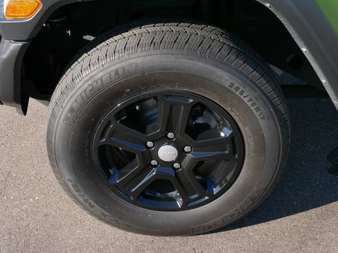 Used 2021 Jeep Wrangler Unlimited Sport image 12