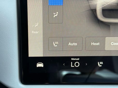 Used 2023 Tesla Model S Plaid image 21