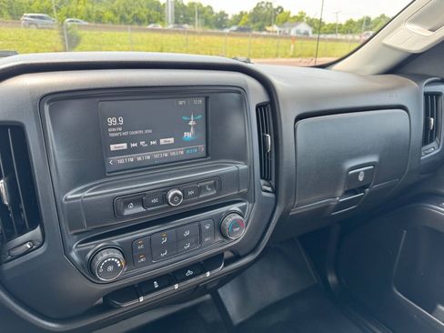 Used 2017 Chevrolet Silverado 1500 W/T w/ Trailering Package AWD/4WD image 16