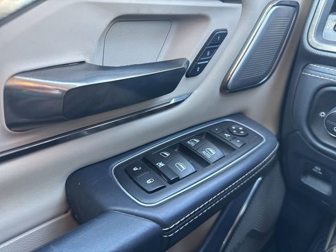 Used 2020 RAM 1500 Limited image 36