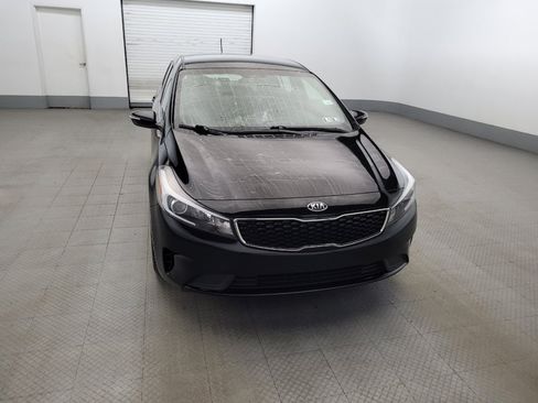 Used 2017 Kia Forte LX FWD image 14
