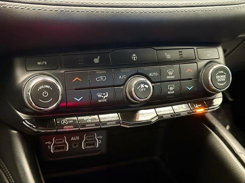 Used 2022 Dodge Durango GT RWD image 10