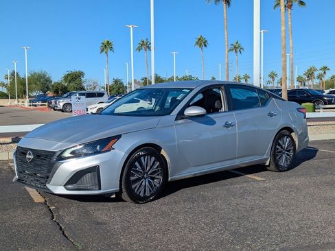 Certified 2023 Nissan Altima 2.5 SV image 2