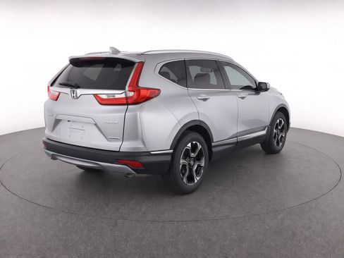 Used 2018 Honda CR-V Touring image 4
